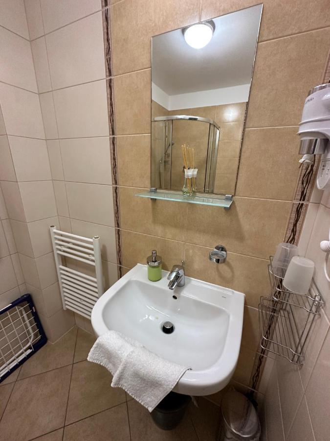 Apartman Besenova 289 Luaran gambar